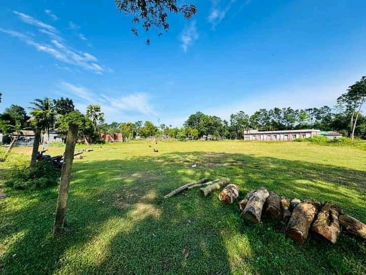 গাজীপুরে ফ্যাক্টরি উপযোগী ৫ বিঘা জমি সাশ্রয়ী মূল্যে বিক্রয়